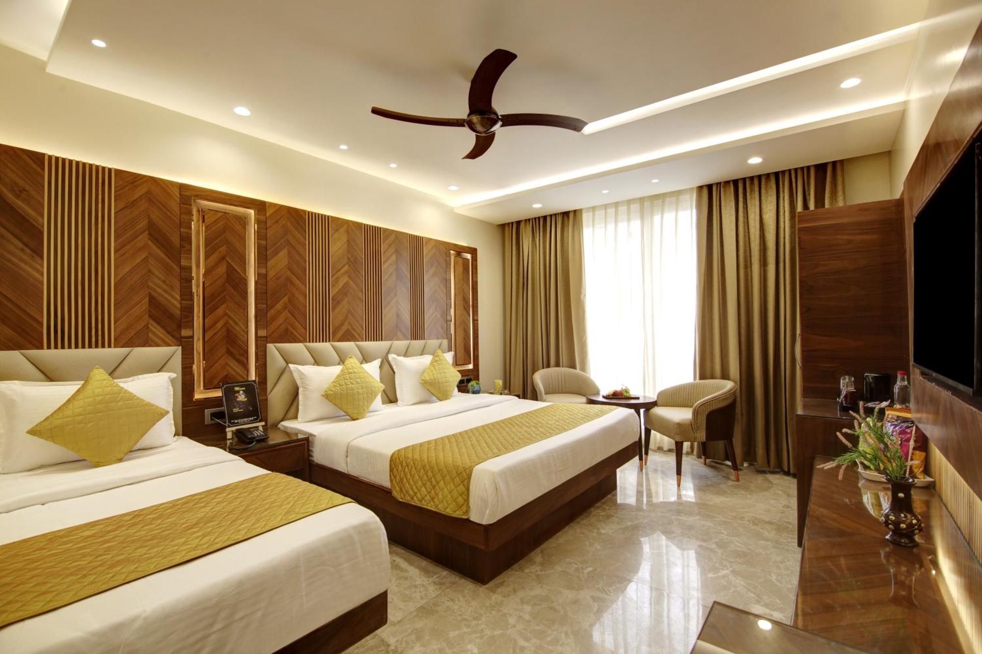 The Vanson Pride Delhi Yeni Delhi Dış mekan fotoğraf
